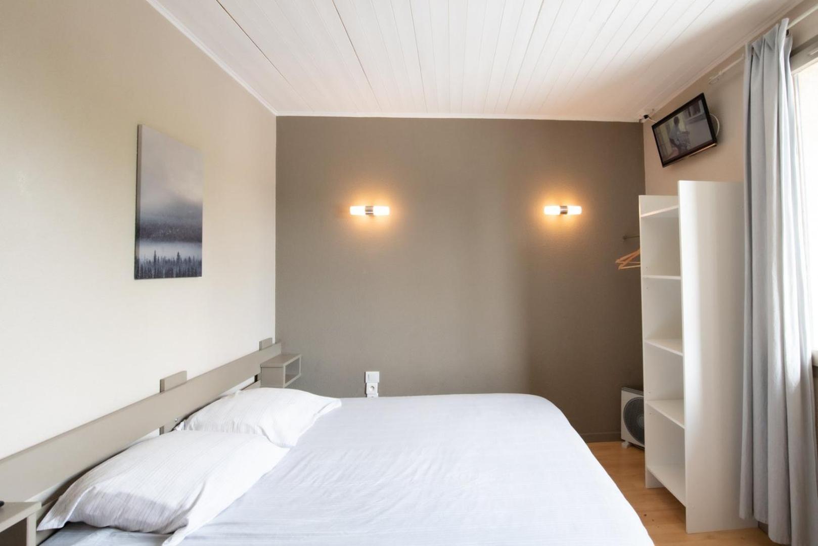 Chez Jostel - Chambre 4 Genay  Eksteriør bilde